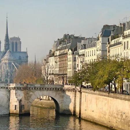Saint Germain Des Pres *