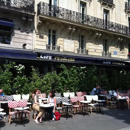 Saint Germain Des Pres *